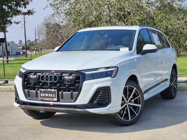 2025 Audi Q7 Vehicle Photo in HOUSTON, TX 77090