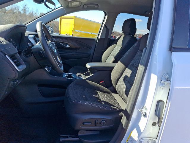2022 GMC Terrain Vehicle Photo in TREVOSE, PA 19053-4984