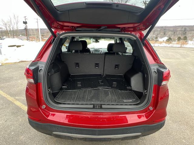 2022 Chevrolet Equinox Vehicle Photo in BOSTON, NY 14025-9684