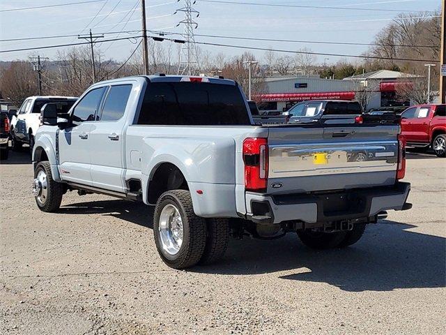 2024 Ford Super Duty F-450 DRW Vehicle Photo in MILFORD, OH 45150-1684
