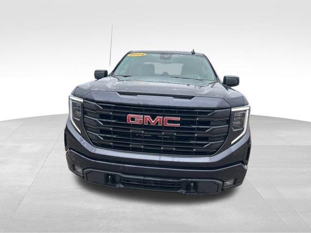 2024 GMC Sierra 1500 Vehicle Photo in MEDINA, OH 44256-9631