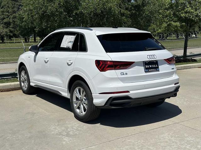 2025 Audi Q3 Vehicle Photo in HOUSTON, TX 77090