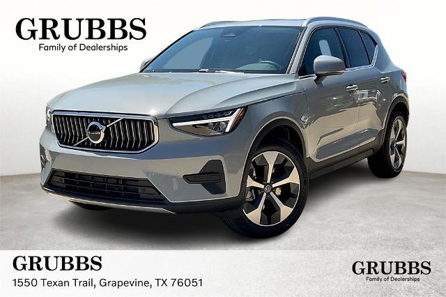 2025 Volvo XC40 Vehicle Photo in Grapevine, TX 76051