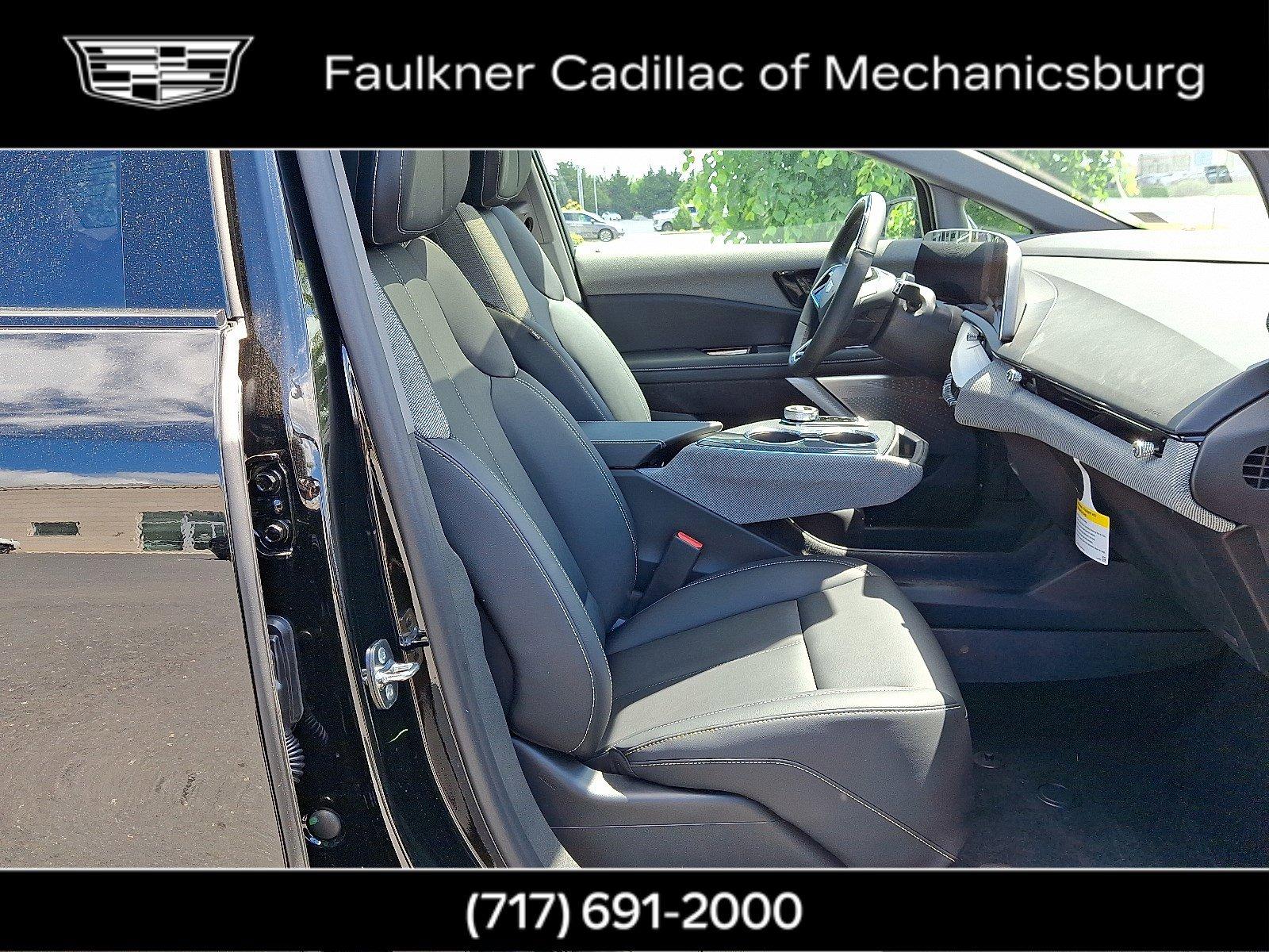2025 Cadillac OPTIQ Vehicle Photo in MECHANICSBURG, PA 17050-1707