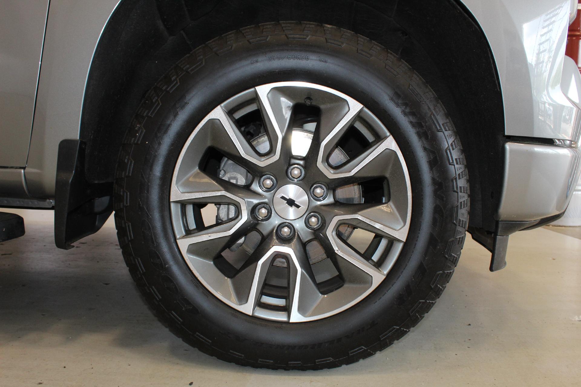 2023 Chevrolet Silverado 1500 Vehicle Photo in NORTHAMPTON, MA 01060-1120