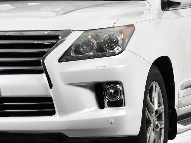2013 Lexus LX 570 Vehicle Photo in DALLAS, TX 75235