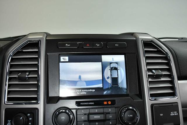 2017 Ford Super Duty F-250 SRW Vehicle Photo in DALLAS, TX 75235