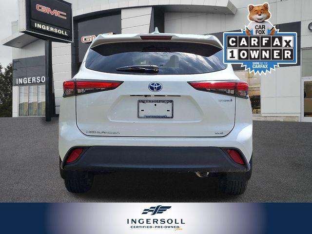 2020 Toyota Highlander Vehicle Photo in WATERTOWN, CT 06795-3318