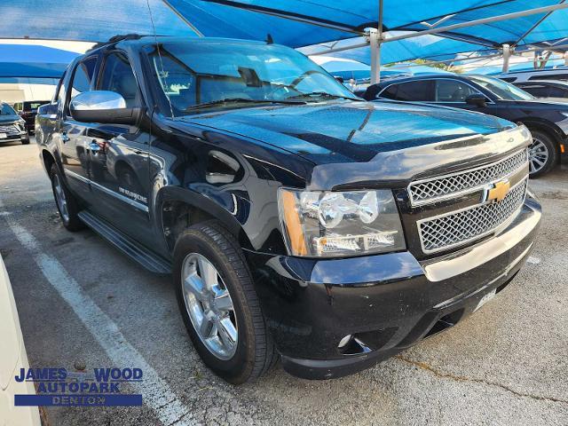 2013 Chevrolet Avalanche Vehicle Photo in DENTON, TX 76210-9321