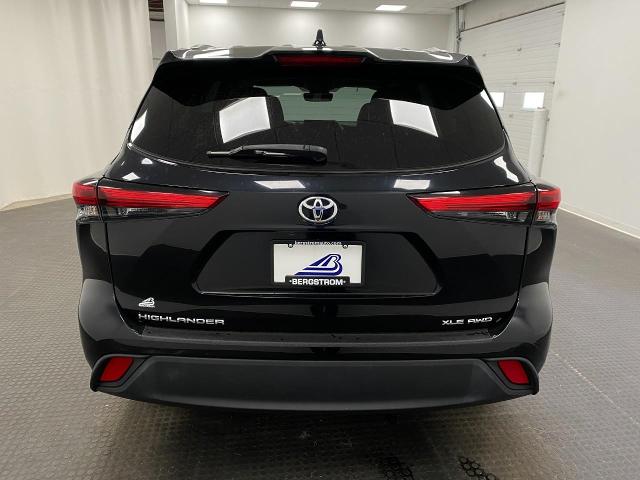 2023 Toyota Highlander Vehicle Photo in Appleton, WI 54913