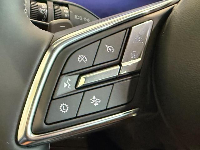 2025 Buick Enclave Vehicle Photo in COLUMBIA, MO 65203-3903