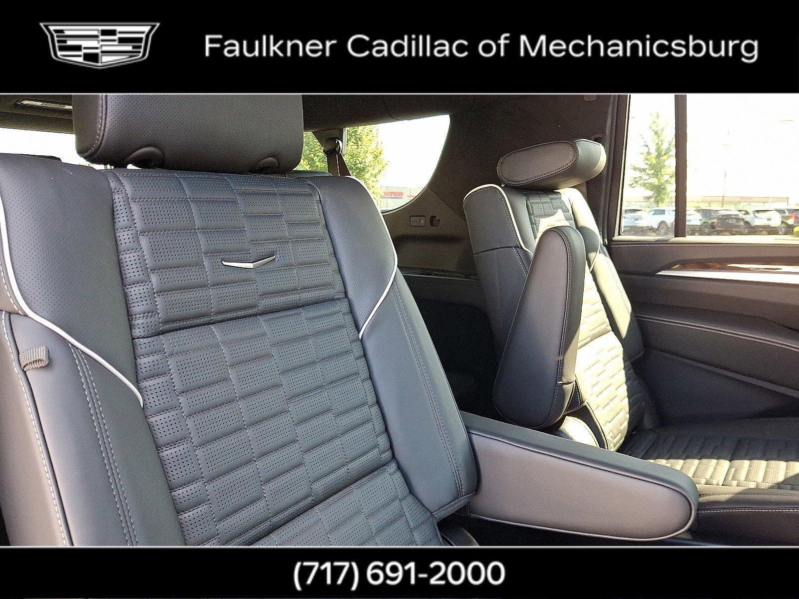 2025 Cadillac Escalade ESV Vehicle Photo in MECHANICSBURG, PA 17050-1707