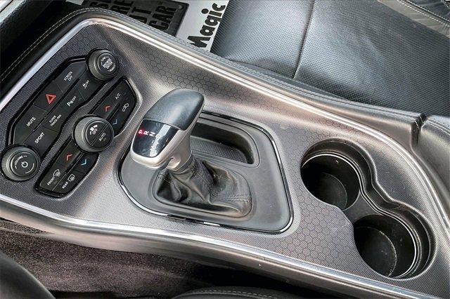 2017 Dodge Challenger Vehicle Photo in INDEPENDENCE, MO 64055-1314