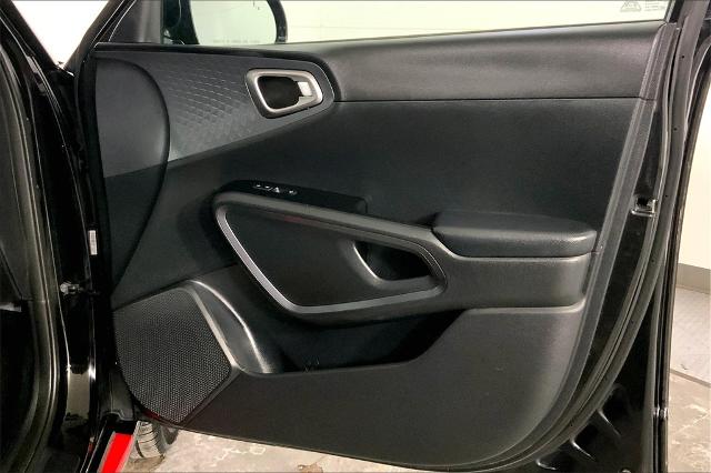 2021 Kia Soul Vehicle Photo in Lees Summit, MO 64086