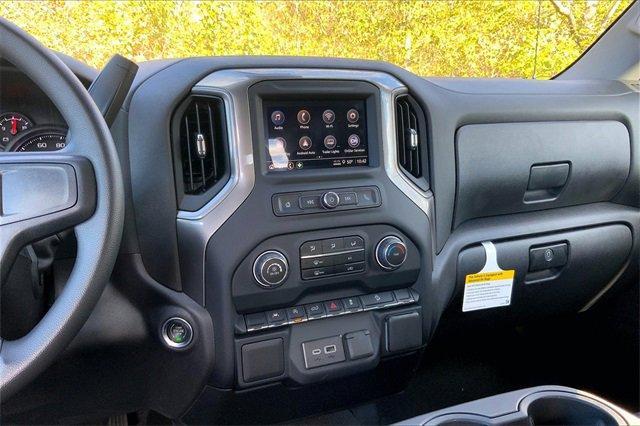2024 Chevrolet Silverado 1500 Vehicle Photo in KANSAS CITY, MO 64114-4502