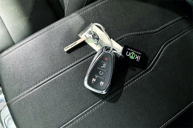 2023 Chevrolet Traverse Vehicle Photo in TOPEKA, KS 66609-0000