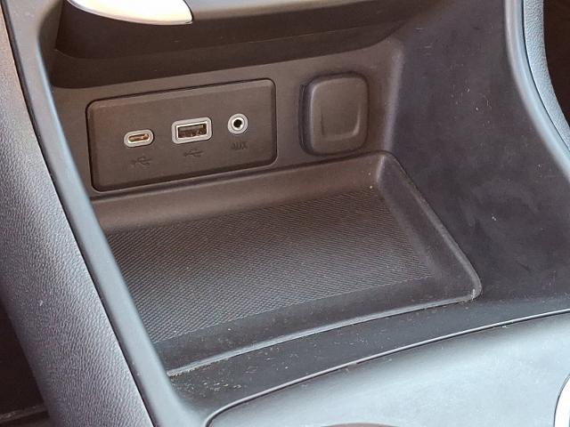 2022 GMC Terrain Vehicle Photo in TREVOSE, PA 19053-4984