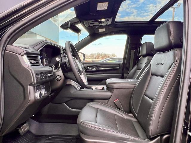 2021 GMC Yukon XL Vehicle Photo in EFFINGHAM, IL 62401-2832