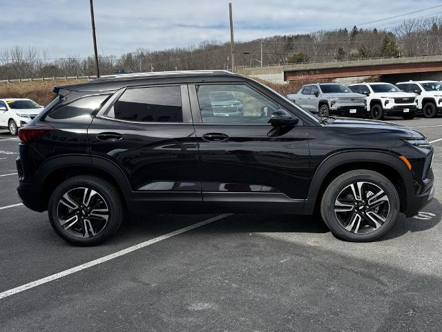 2025 Chevrolet Trailblazer Vehicle Photo in GARDNER, MA 01440-3110
