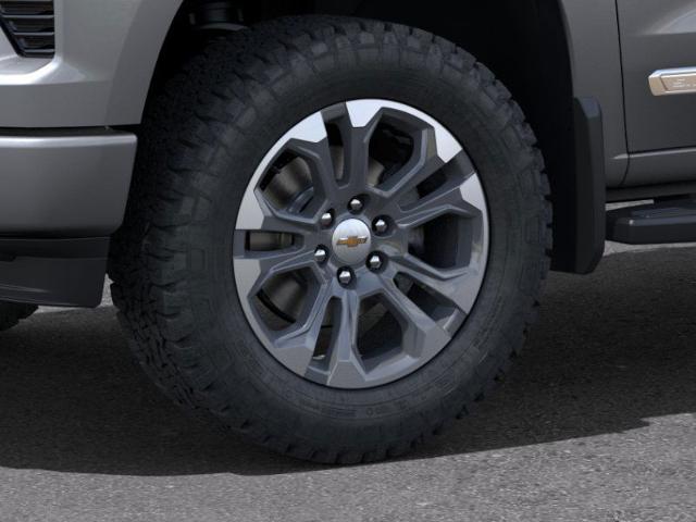 2025 Chevrolet Silverado 1500 Vehicle Photo in APPLETON, WI 54914-4656