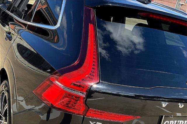 2021 Volvo XC60 Vehicle Photo in Houston, TX 77007