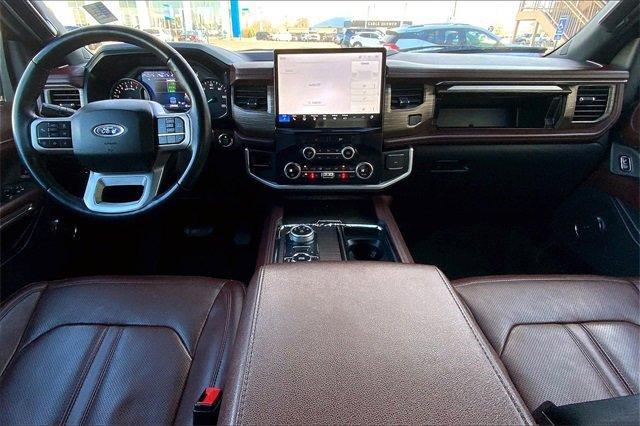 2022 Ford Expedition Vehicle Photo in TOPEKA, KS 66609-0000