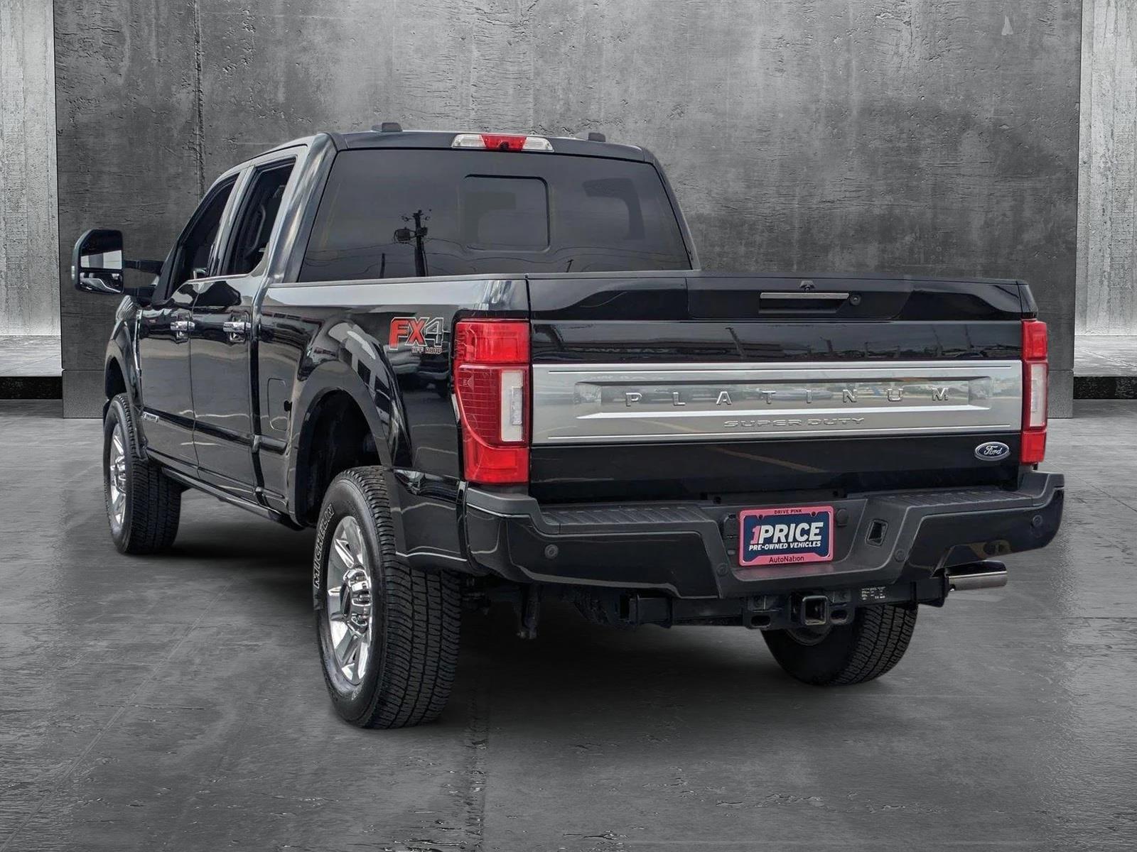 2022 Ford Super Duty F-250 SRW Vehicle Photo in Bradenton, FL 34207