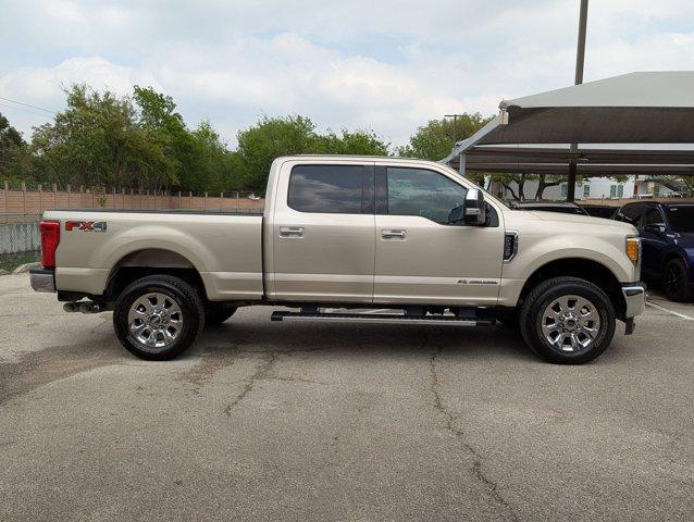 2017 Ford Super Duty F-250 SRW Vehicle Photo in San Antonio, TX 78230