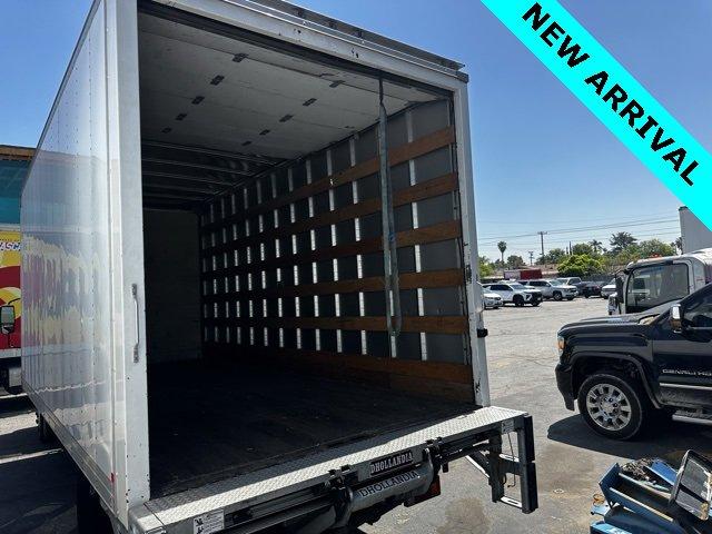 2023 Isuzu NRR Vehicle Photo in PASADENA, CA 91107-3803