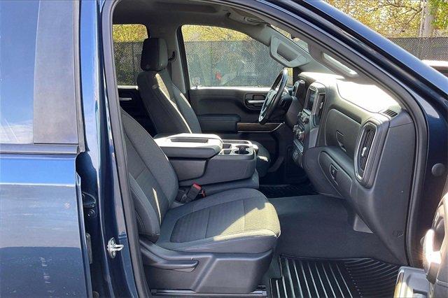 2019 Chevrolet Silverado 1500 Vehicle Photo in INDEPENDENCE, MO 64055-1314