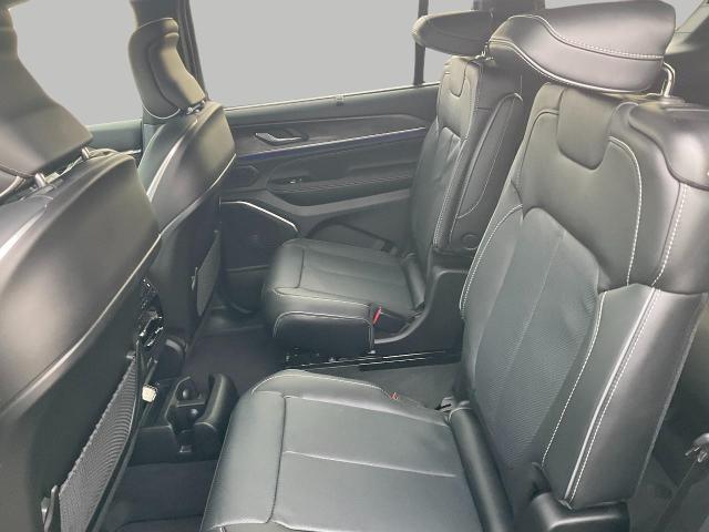 2025 Jeep Grand Cherokee L Vehicle Photo in Kaukauna, WI 54130