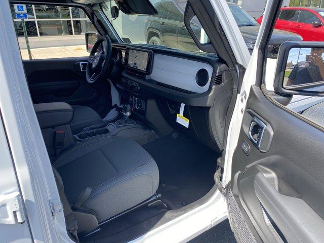 2025 Jeep Wrangler 4xe Vehicle Photo in Doylsetown, PA 18901