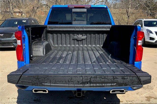 2025 Chevrolet Silverado 1500 Vehicle Photo in KANSAS CITY, MO 64114-4502