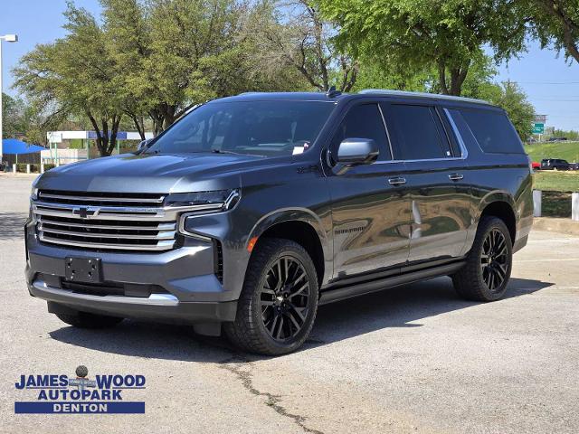 2021 Chevrolet Suburban Vehicle Photo in DENTON, TX 76210-9321
