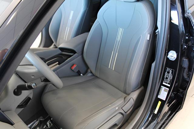 2022 Hyundai ELANTRA Vehicle Photo in Green Bay, WI 54304