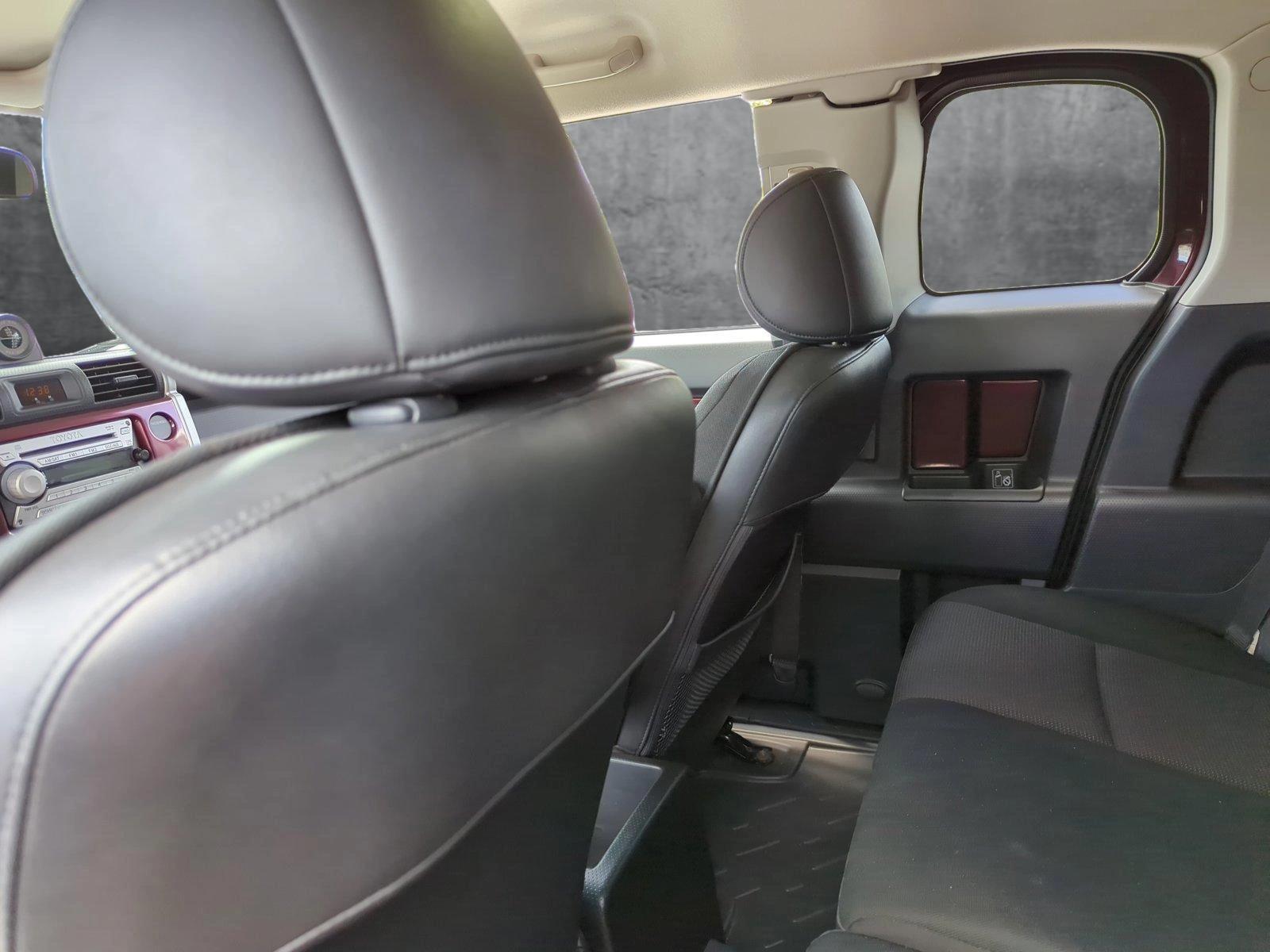 2007 Toyota FJ Cruiser Vehicle Photo in Margate, FL 33063
