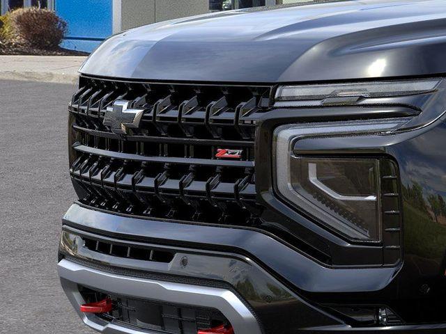 2025 Chevrolet Suburban Vehicle Photo in DANBURY, CT 06810-5034