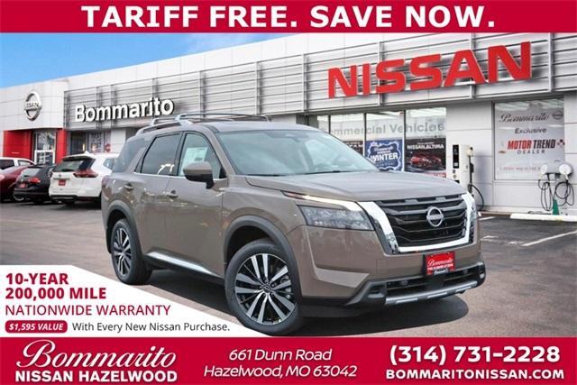 2025 Nissan Pathfinder Vehicle Photo in Hazelwood, MO 63042