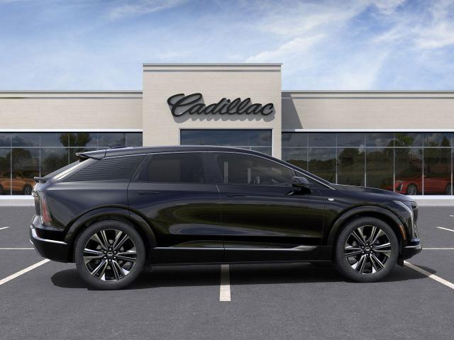 2025 Cadillac OPTIQ Vehicle Photo in APPLETON, WI 54914-4656