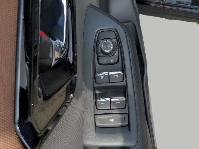 2025 Subaru Forester Vehicle Photo in Green Bay, WI 54304