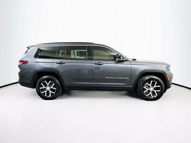2024 Jeep Grand Cherokee L Vehicle Photo in Doylsetown, PA 18901