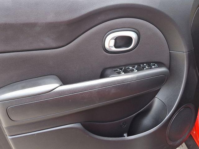 2019 Kia Soul Vehicle Photo in DANBURY, CT 06810-5034