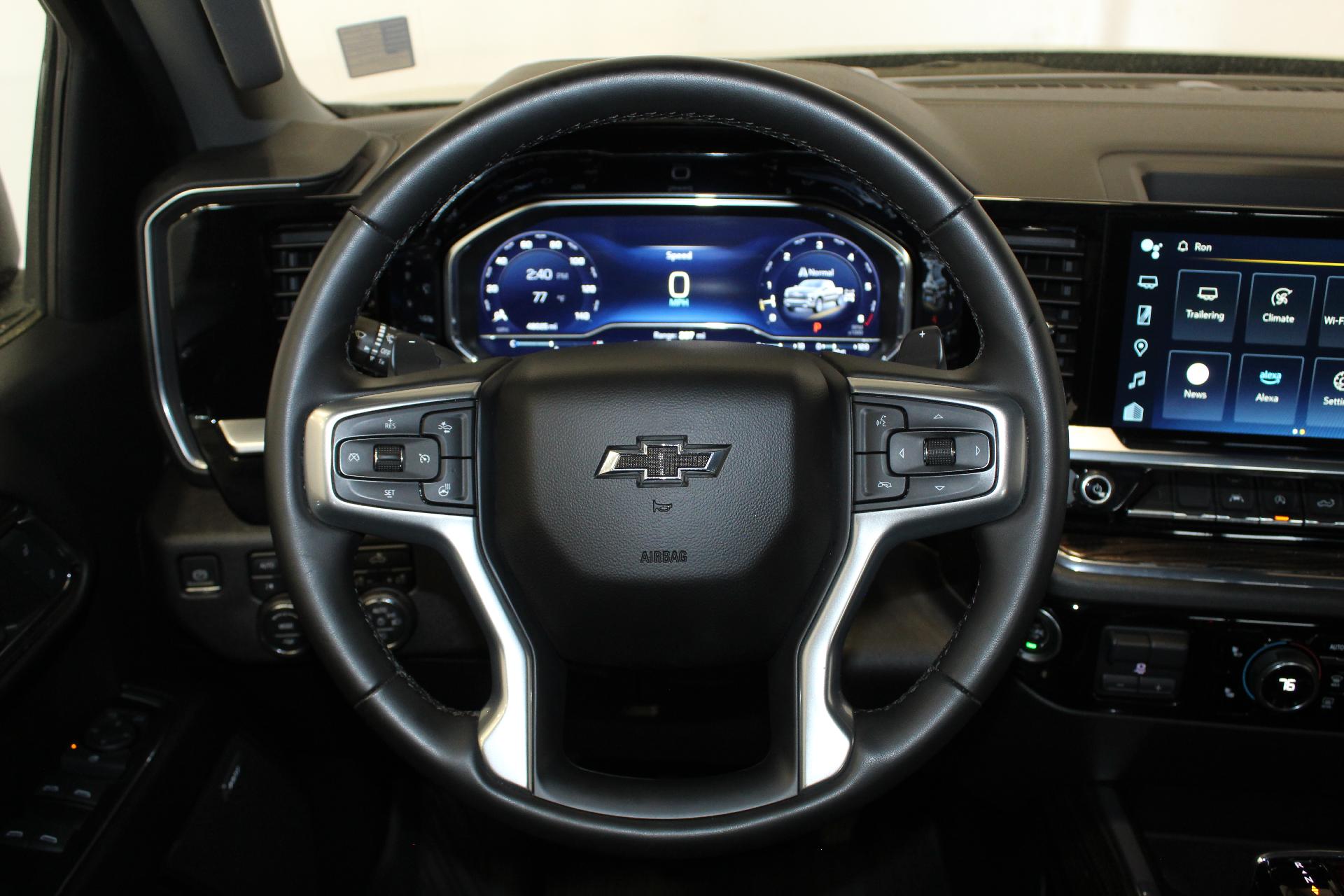 2023 Chevrolet Silverado 1500 Vehicle Photo in NORTHAMPTON, MA 01060-1120