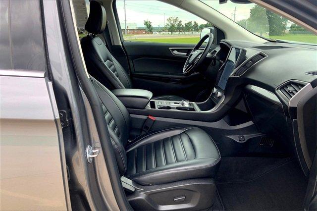 2024 Ford Edge Vehicle Photo in TOPEKA, KS 66609-0000