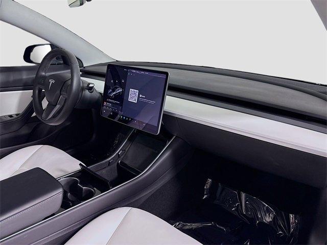 2019 Tesla Model 3 Vehicle Photo in PUYALLUP, WA 98371-4149