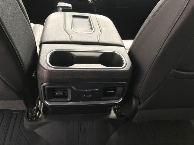 2022 GMC Sierra 1500 Vehicle Photo in GREEN BAY, WI 54303-3330