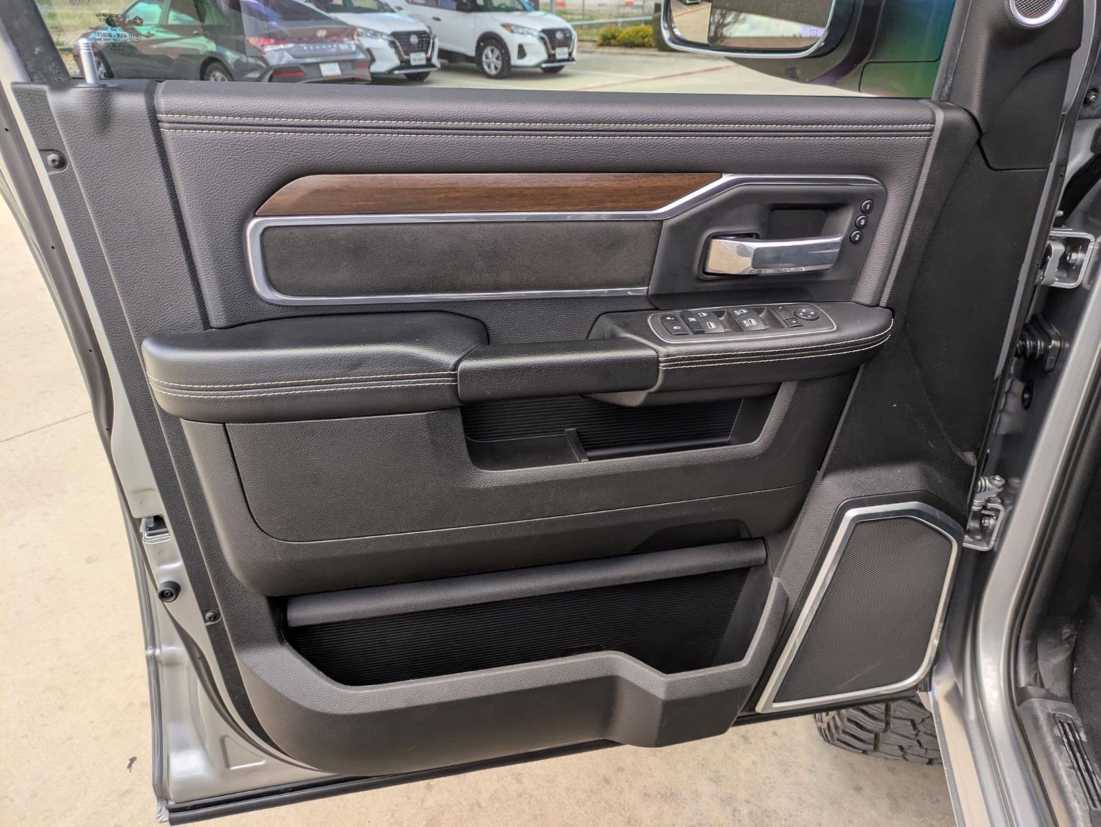 2022 Ram 2500 Vehicle Photo in SELMA, TX 78154-1460