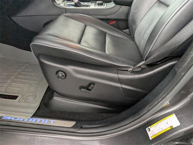 2020 Jeep Grand Cherokee Vehicle Photo in ENGLEWOOD, CO 80113-6708