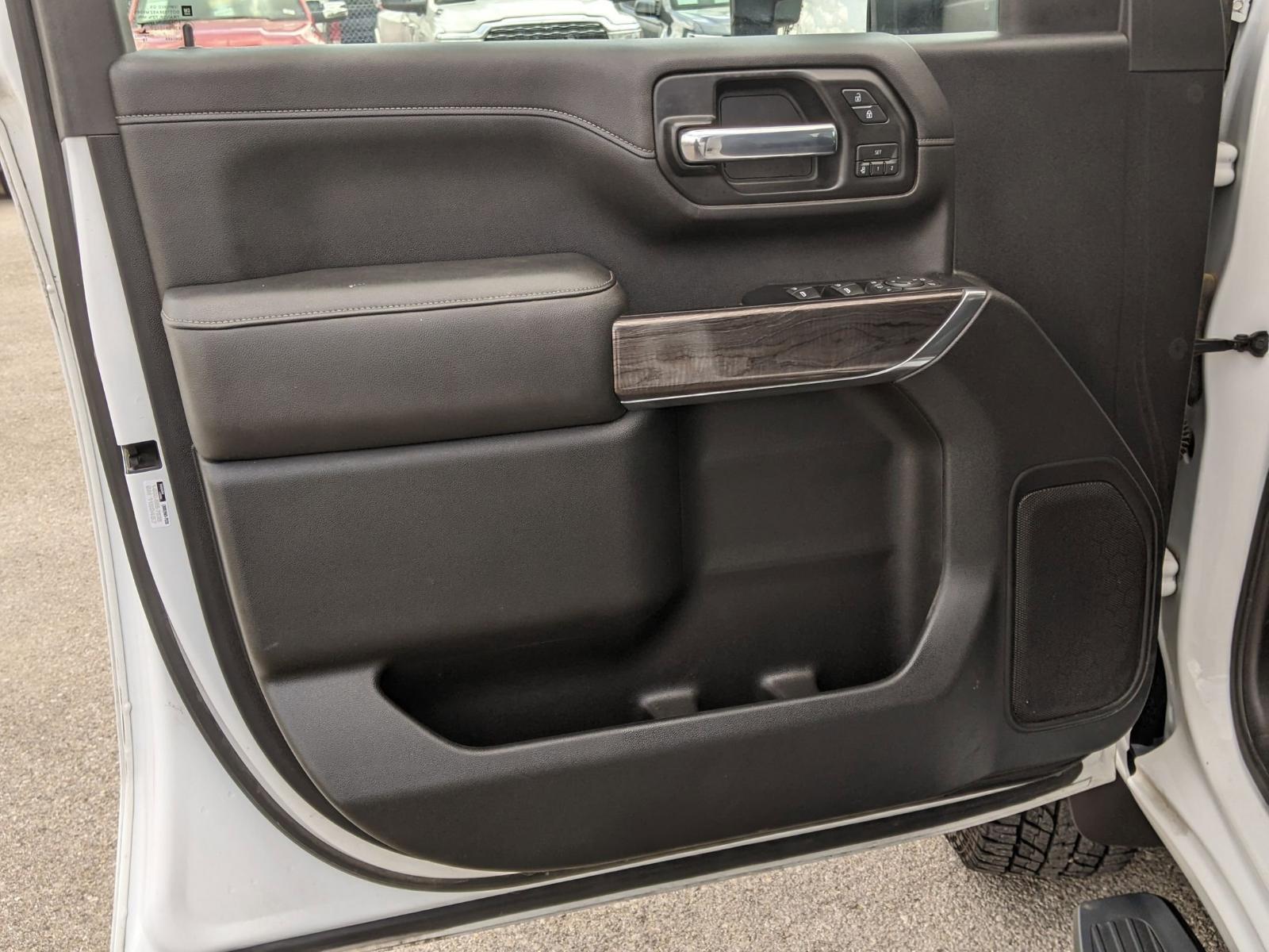 2020 Chevrolet Silverado 2500 HD Vehicle Photo in Seguin, TX 78155