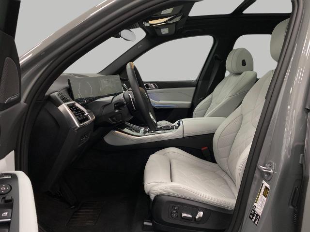 2025 BMW X5 xDrive40i Vehicle Photo in Appleton, WI 54913